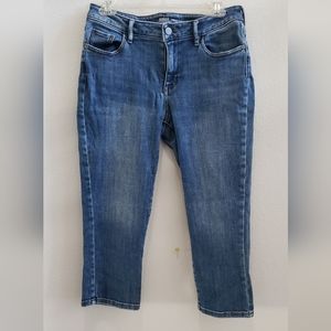 Curvey cropped SOHO capris size 10